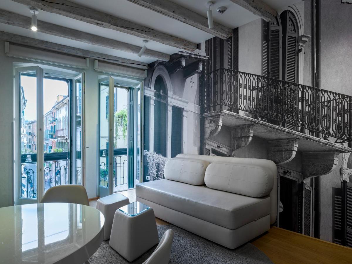 Lords Of Verona Luxury Apartments ภายนอก รูปภาพ