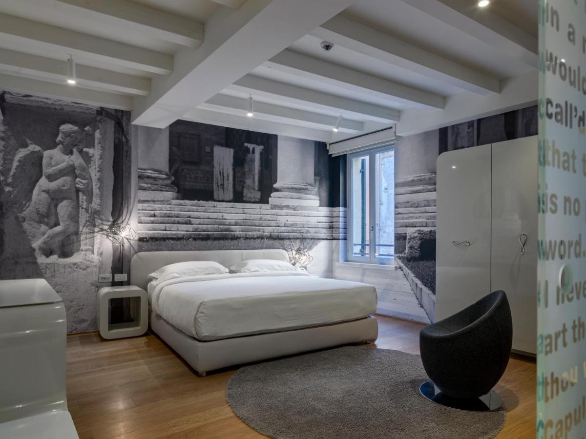 Lords Of Verona Luxury Apartments ภายนอก รูปภาพ