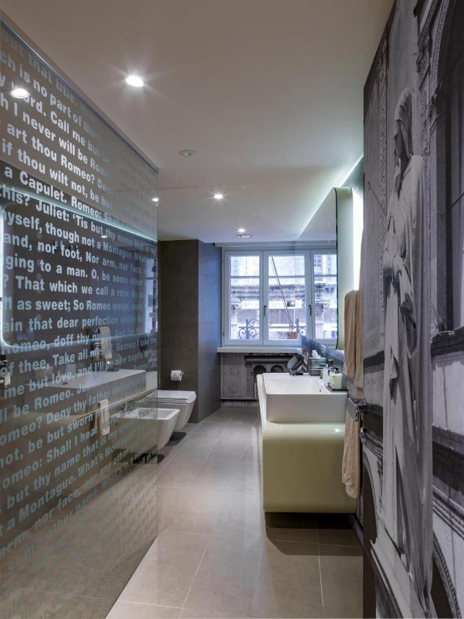 Lords Of Verona Luxury Apartments ภายนอก รูปภาพ